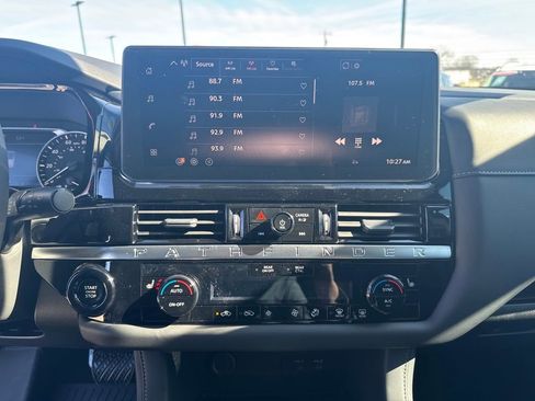 New 2026 Nissan Pathfinder SV AWD/4WD image 19