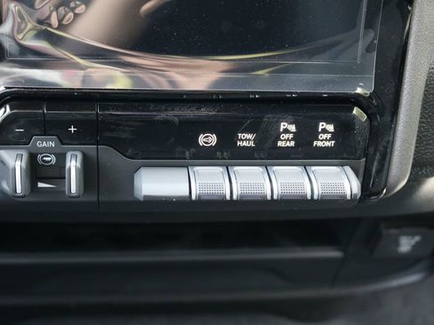 New 2026 RAM 2500 Tradesman AWD/4WD image 24