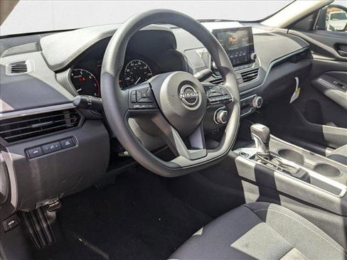 New 2025 Nissan Altima 2.5 S image 3