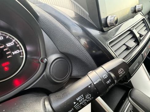Used 2023 Mitsubishi Eclipse Cross Ralliart AWD/4WD image 12