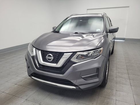 Used 2017 Nissan Rogue SV AWD/4WD image 15
