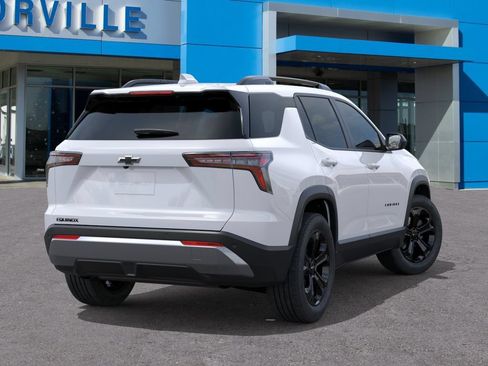New 2027 Chevrolet Equinox LT w/ Midnight Edition FWD image 4