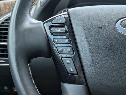 Used 2023 INFINITI QX80 Premium Select w/ All-Season Package RWD image 27