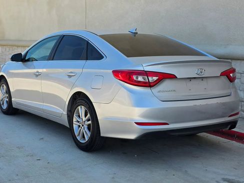 Used 2017 Hyundai Sonata SE image 5