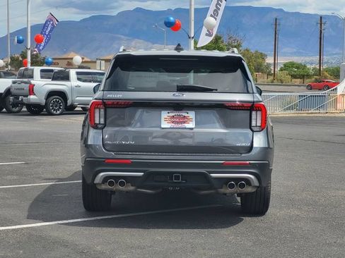 Used 2025 Ford Explorer Platinum w/ Ultimate Package AWD/4WD image 15