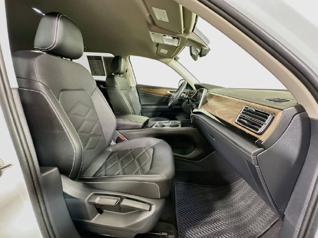 Certified 2026 Volkswagen Atlas SE AWD/4WD image 29