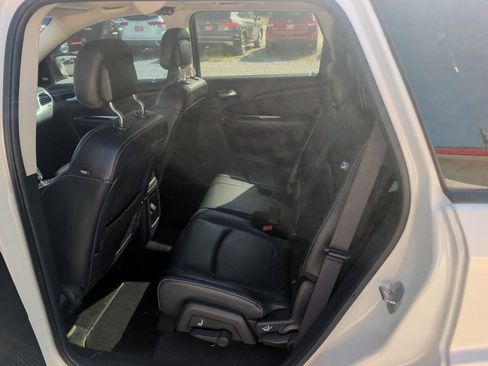 Used 2015 Dodge Journey SXT w/ Sun/Sound Group FWD image 10
