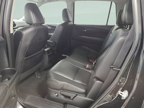 Certified 2022 Honda Pilot Special Edition image 17