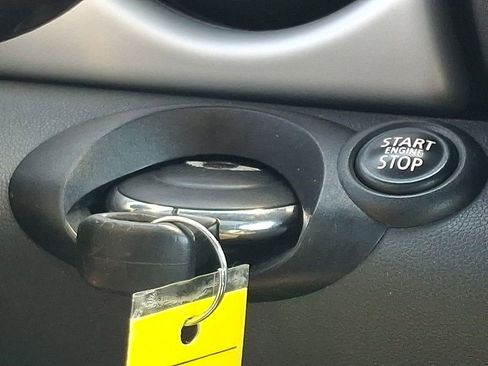 Used 2011 MINI Cooper Hardtop FWD image 25