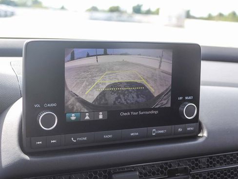 Certified 2024 Honda HR-V LX image 24