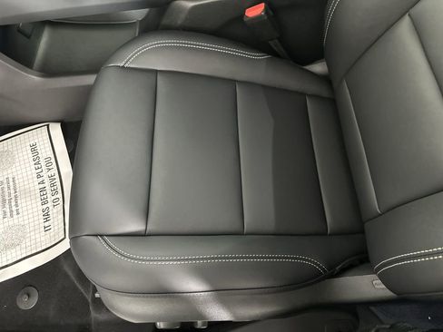 New 2026 GMC Acadia Elevation w/ Elevation Premium Package FWD image 20