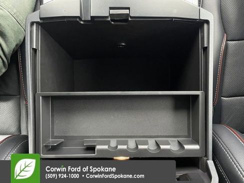 Certified 2024 Ford F250 Lariat w/ Chrome Package image 38