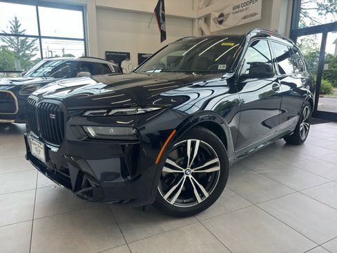 Used 2025 BMW X7 M60i w/ Executive Package AWD/4WD image 1
