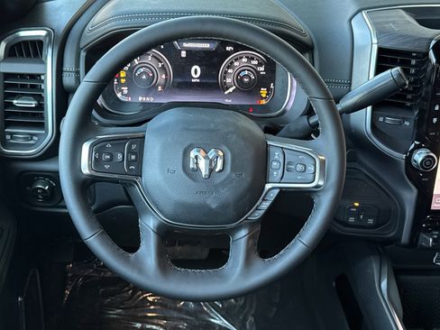 New 2026 RAM 2500 Laramie AWD/4WD image 13
