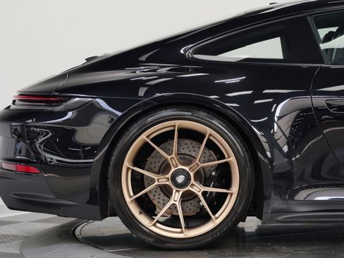 Used 2022 Porsche 911 GT3 RWD image 50
