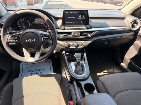 Used 2023 Kia Forte LXS FWD image 18