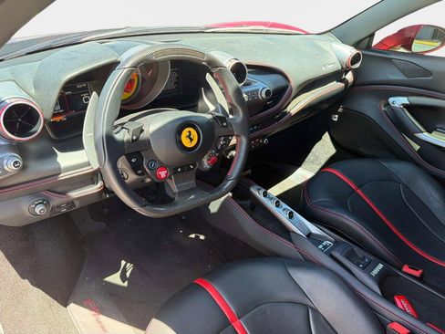 Used 2021 Ferrari F8 Tributo RWD image 32