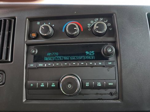 Used 2024 Chevrolet Express 2500 w/ Driver Convenience Package image 16