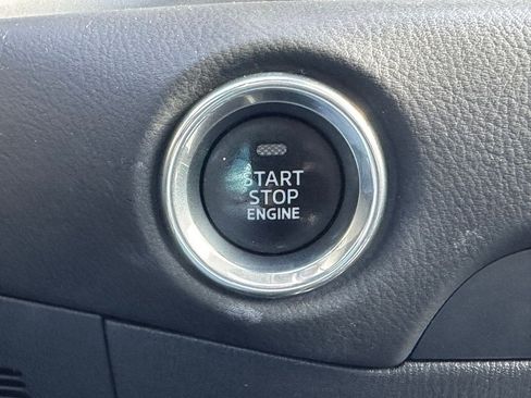 Used 2019 MAZDA CX-5 Touring image 31