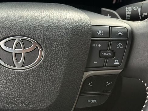 Used 2025 Toyota Camry SE w/ Multimedia Upgrade Package FWD image 15