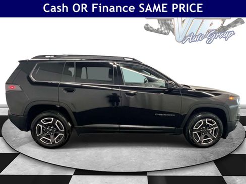 Used 2026 Jeep Cherokee Limited AWD/4WD image 5