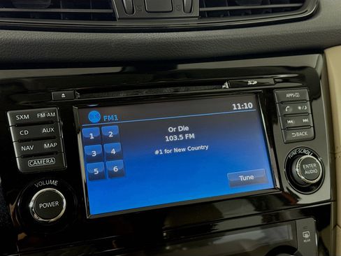 Used 2017 Nissan Rogue SL w/ SL Premium Package image 17