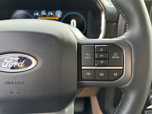 Used 2023 Ford F150 Lariat w/ Equipment Group 502A High image 27