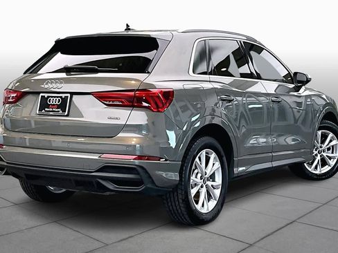 Used 2023 Audi Q3 2.0T Premium w/ Convenience Package image 12