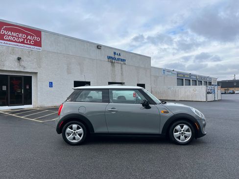 Used 2014 MINI Cooper 2-Door Hardtop image 40