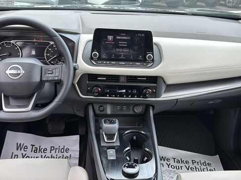 Certified 2026 Nissan Rogue SV w/ SV Premium Package AWD/4WD image 5