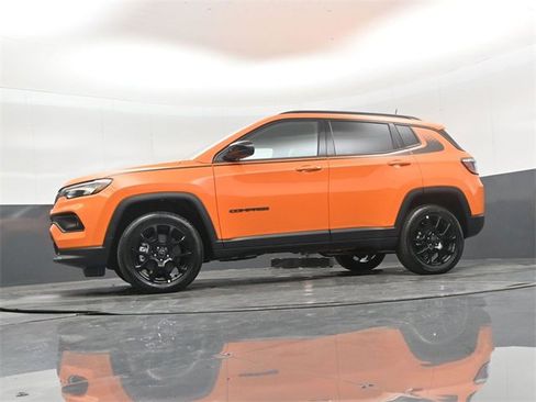 New 2026 Jeep Compass Latitude image 42