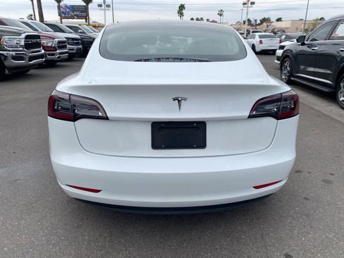 Used 2023 Tesla Model 3 Standard Range image 7