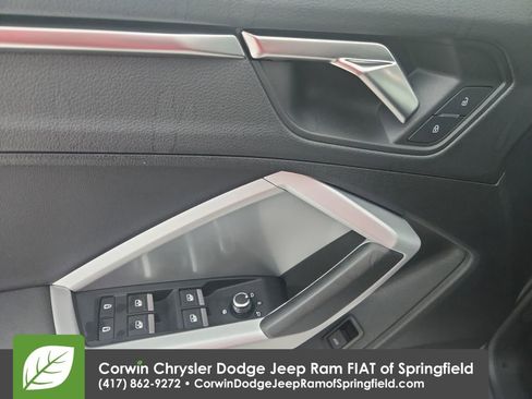 Used 2025 Audi Q3 2.0T Premium image 21