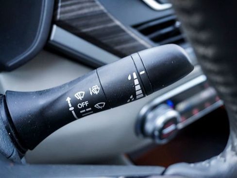 Used 2022 Nissan Altima 2.5 Platinum image 23