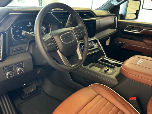 New 2025 GMC Sierra 2500 Denali Ultimate image 19