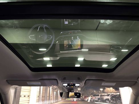 New 2026 Volkswagen Atlas SEL image 18