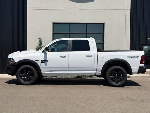 Used 2019 RAM 1500 Warlock AWD/4WD image 2