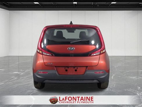 Used 2021 Kia Soul LX image 7