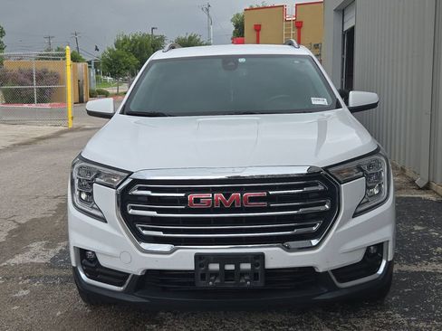 Used 2022 GMC Terrain SLT FWD image 6