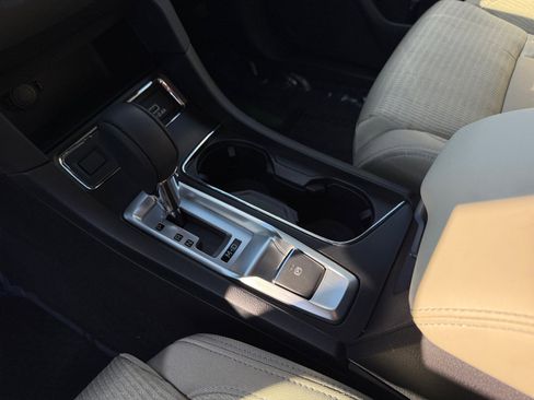 Certified 2023 Subaru Ascent Premium w/ Convenience Package image 13