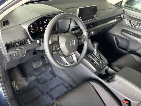 Used 2025 Honda CR-V LX image 13