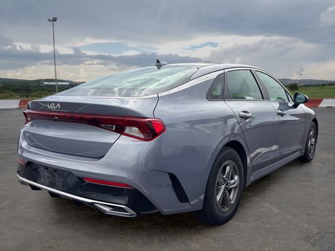 Used 2022 Kia K5 LXS FWD image 3