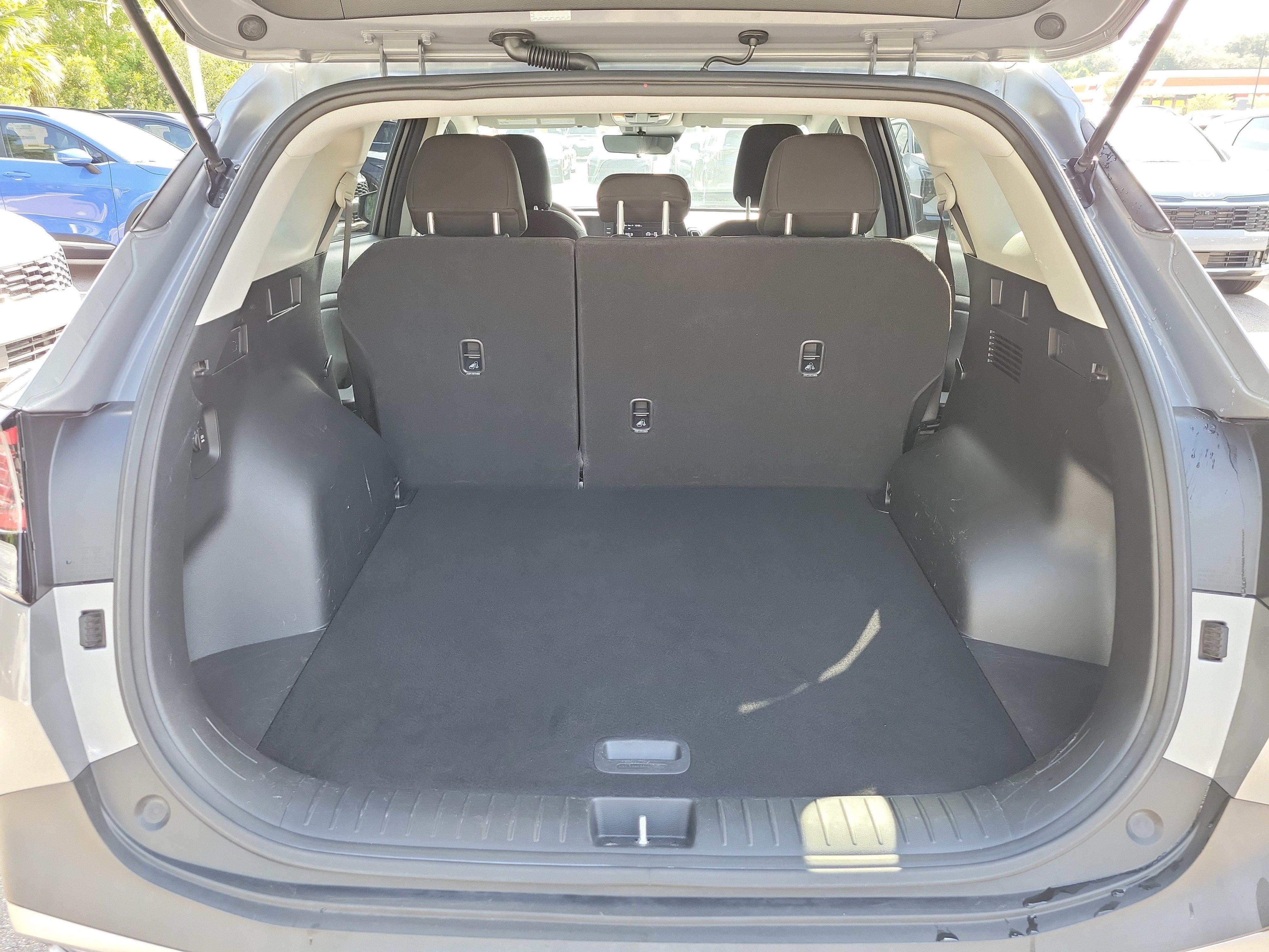 Certified 2023 Kia Sportage LX FWD image 14