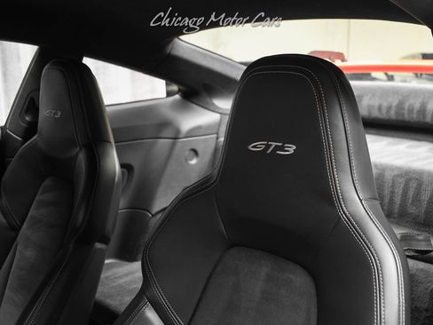 Used 2022 Porsche 911 GT3 image 23
