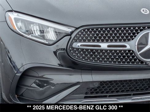 Certified 2025 Mercedes-Benz GLC 300 4MATIC image 9
