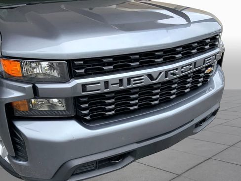 Used 2021 Chevrolet Silverado 1500 Custom RWD image 32
