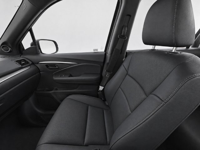 Certified 2024 Honda Passport EX-L image 16