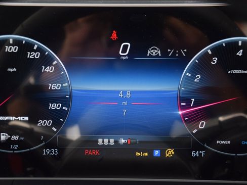 New 2026 Mercedes-Benz GLE 63 AMG S image 26