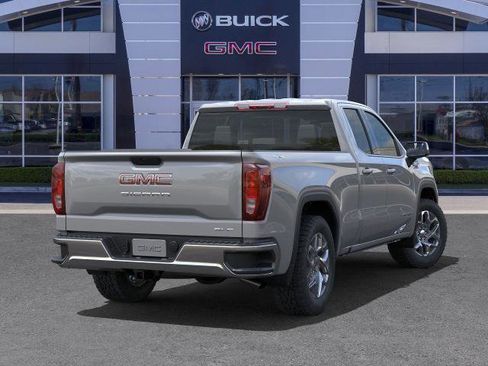 Used 2025 GMC Sierra 1500 SLE image 28