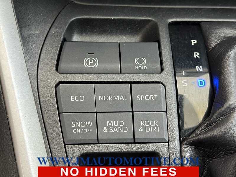 Used 2021 Toyota RAV4 XLE Premium AWD/4WD image 34